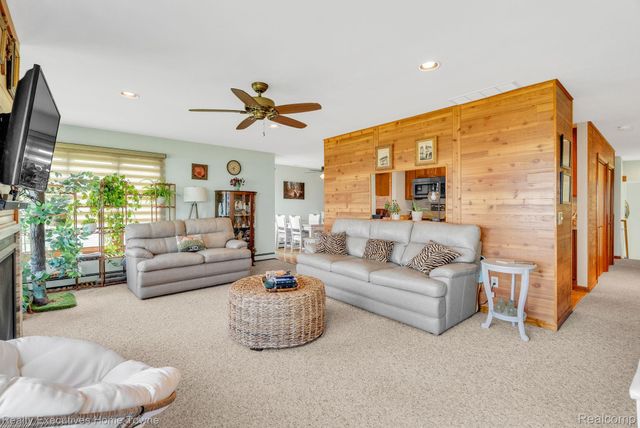 7214 2nd Street, Burtchville Township, MI 48059