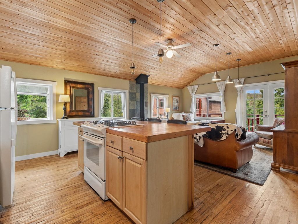220 Cliff Creek Road, Whitefish, MT 59937 photo 43