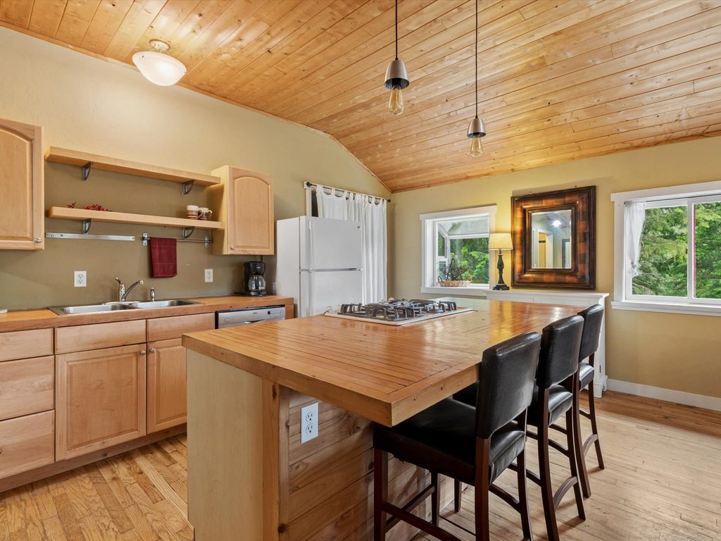 220 Cliff Creek Road, Whitefish, MT 59937 photo 44