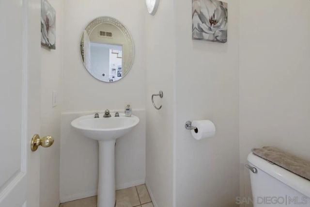 5355 Caminito Exquisito, San Diego, CA 92130