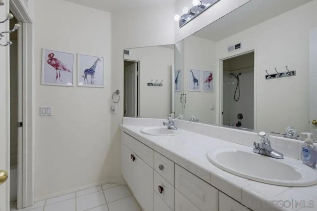 5355 Caminito Exquisito, San Diego, CA 92130