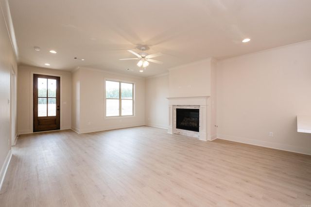 26 Driftwood Lane, Little Rock, AR 72223