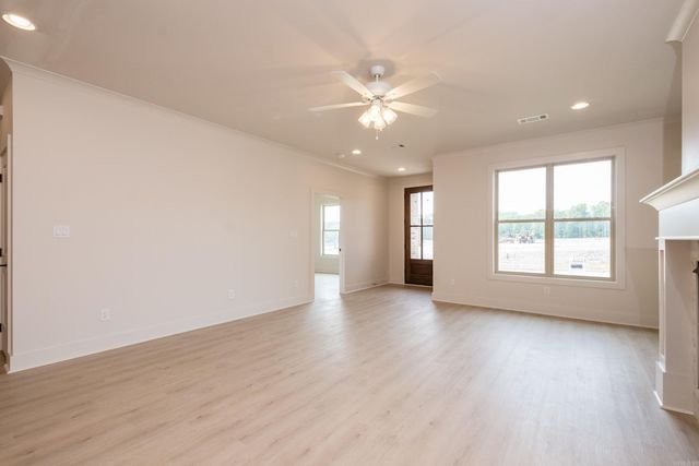 26 Driftwood Lane, Little Rock, AR 72223