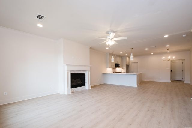 26 Driftwood Lane, Little Rock, AR 72223