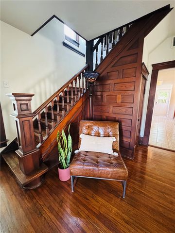 411 N Broadway Street, Siloam Springs, AR 72761