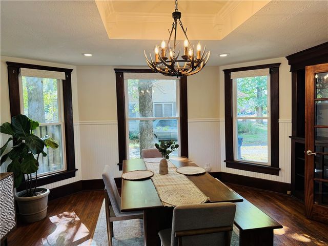 411 N Broadway Street, Siloam Springs, AR 72761
