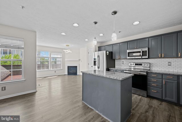 9853 DECATUR RD, Middle River, MD 21220