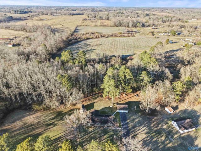 1227 County Road 383, Boaz, AL 35957