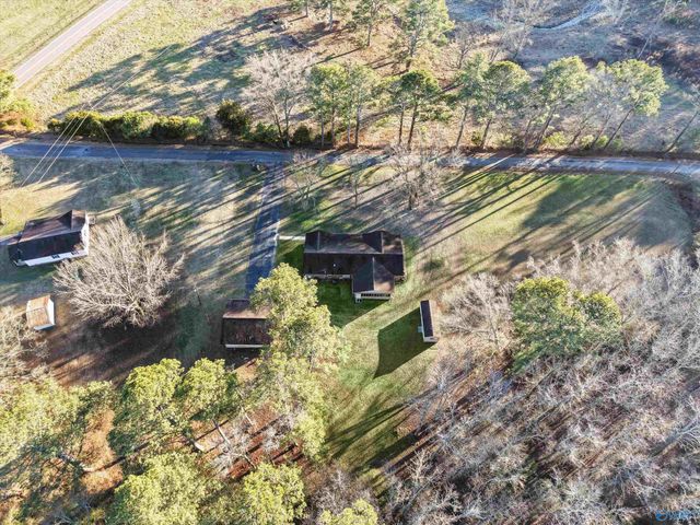 1227 County Road 383, Boaz, AL 35957