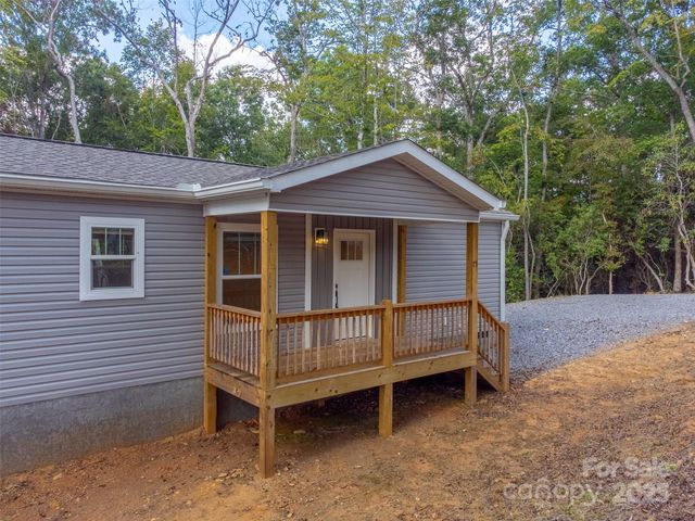 75 Windswept Lane, Hayesville, NC 28904
