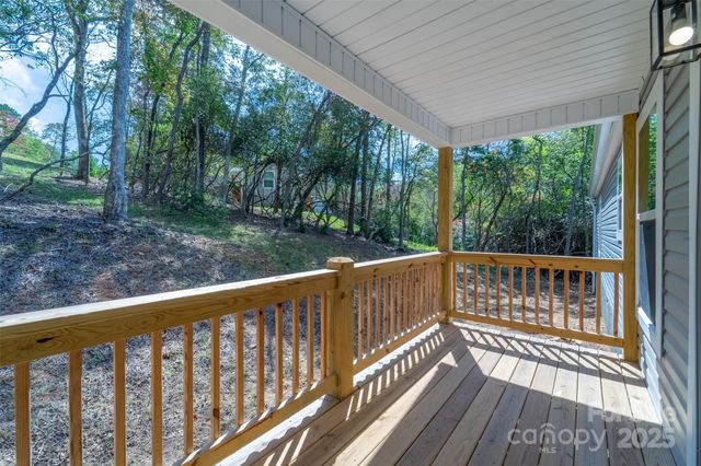 75 Windswept Lane, Hayesville, NC 28904
