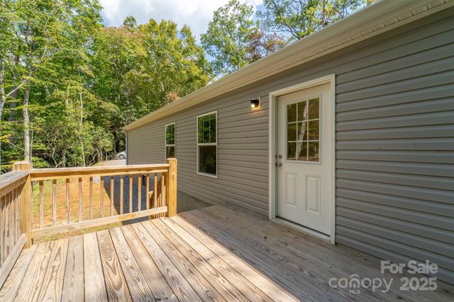 75 Windswept Lane, Hayesville, NC 28904