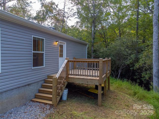 75 Windswept Lane, Hayesville, NC 28904