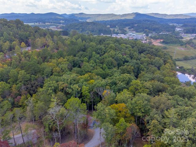 75 Windswept Lane, Hayesville, NC 28904