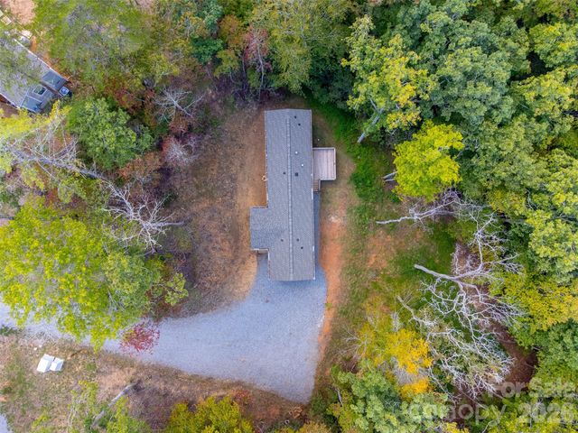 75 Windswept Lane, Hayesville, NC 28904