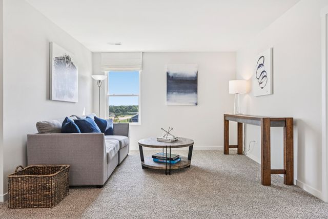 2327 Hirsch Road, Oswego, IL 60543