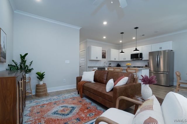 22153 Cove Lane, Woodstock, AL 35111