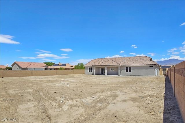 6920 Longmeadow Drive, Pahrump, NV 89061