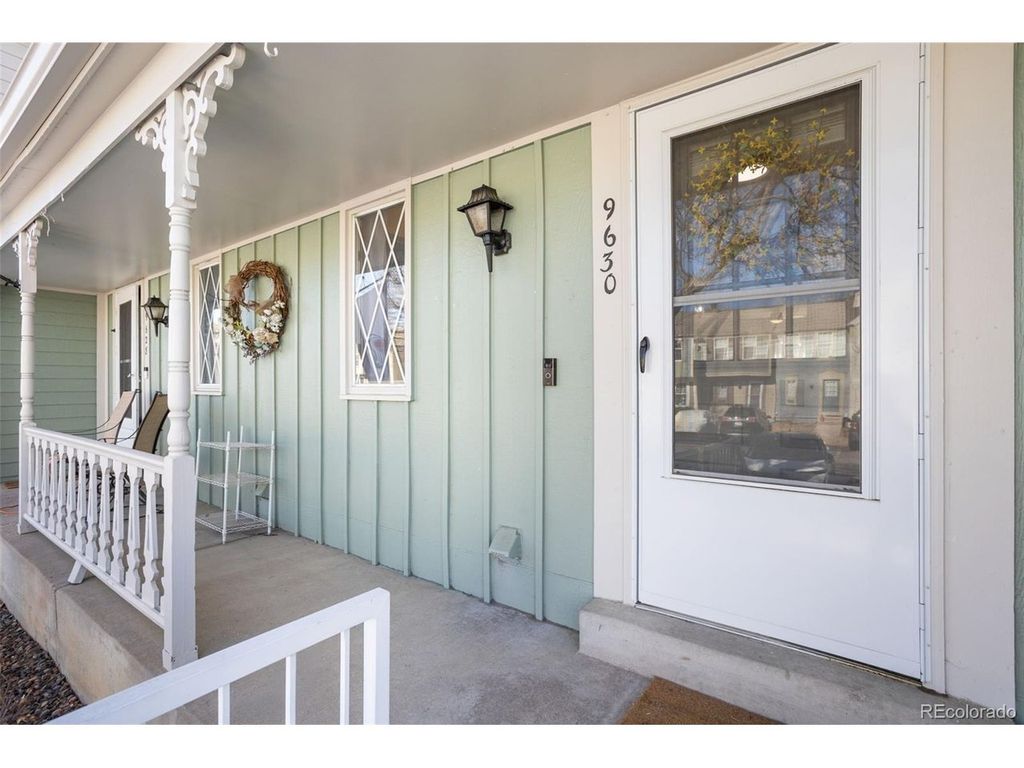 9630 W Cornell Pl, Lakewood, CO 80227