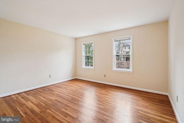 8020 LAKENHEATH WAY, Potomac, MD 20854