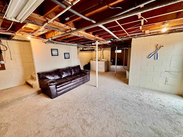 2922 S Country Club Dr S, Rochester, IN 46975