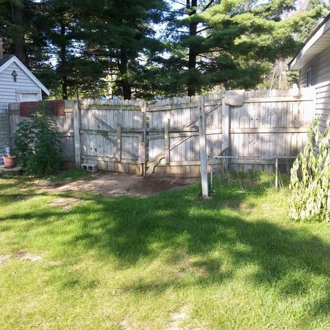 3862 ASH Road, Hayes Twp, MI 48625