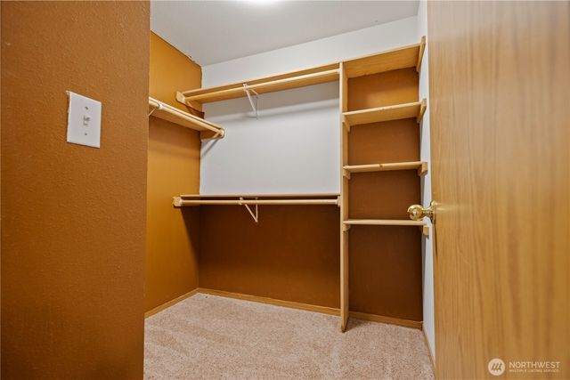 17517 Park Avenue S, Spanaway, WA 98387