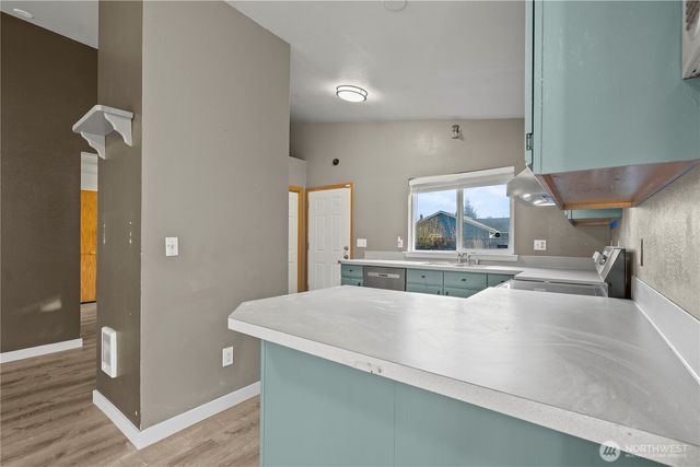 17517 Park Avenue S, Spanaway, WA 98387