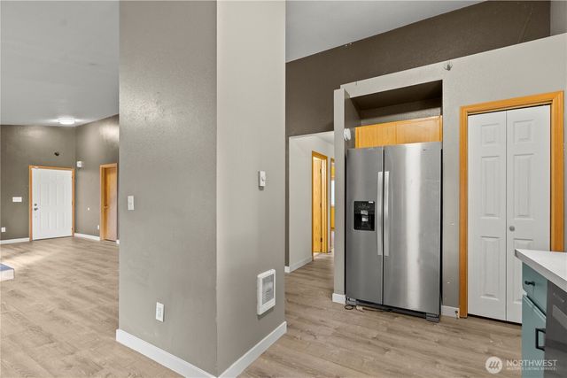 17517 Park Avenue S, Spanaway, WA 98387