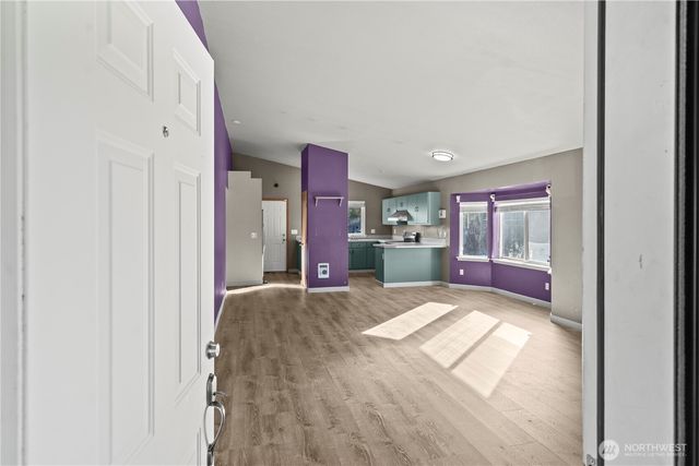 17517 Park Avenue S, Spanaway, WA 98387