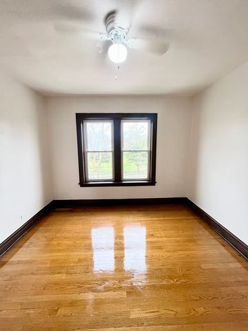 2316 N Leclaire Avenue 2, Chicago, IL 60639