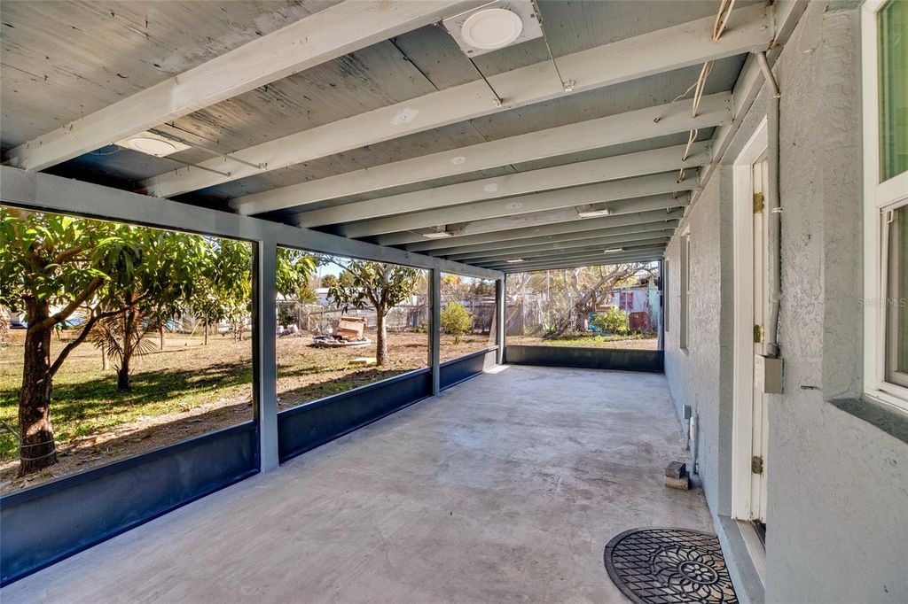 Image 23 of property listing at 3559 NW 4TH STREET, Okeechobee, FL 34972