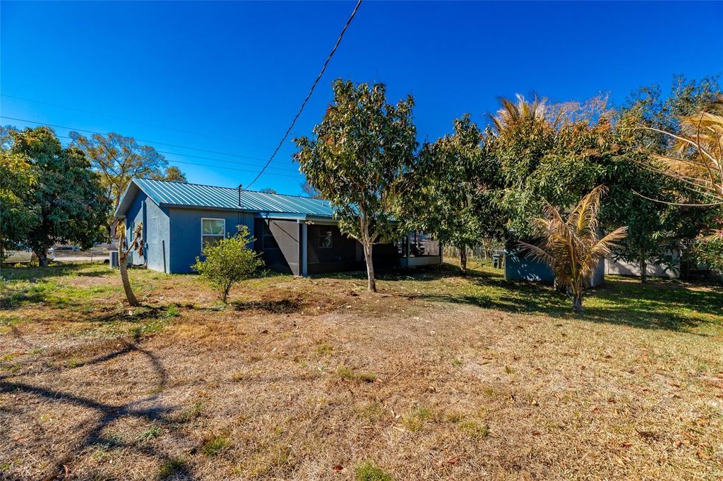 Image 26 of property listing at 3559 NW 4TH STREET, Okeechobee, FL 34972