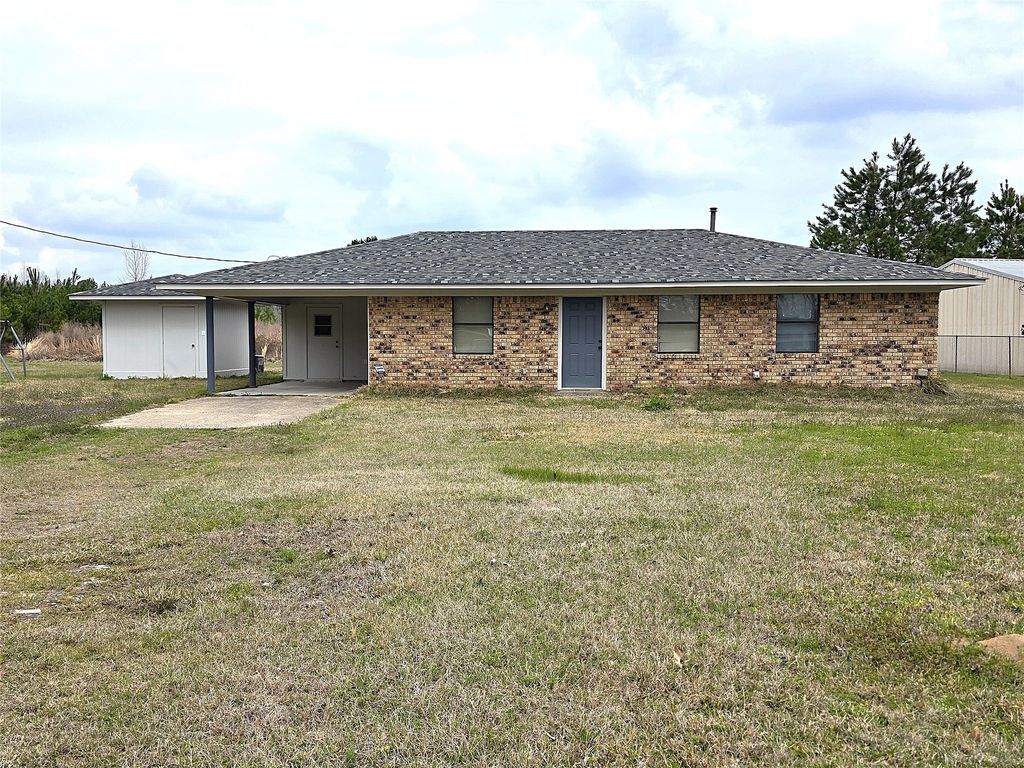 3049 Hwy 507, Coushatta, LA 71019