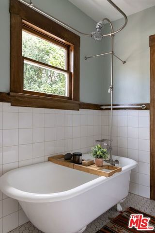 1706 Morton Avenue, Los Angeles, CA 90026