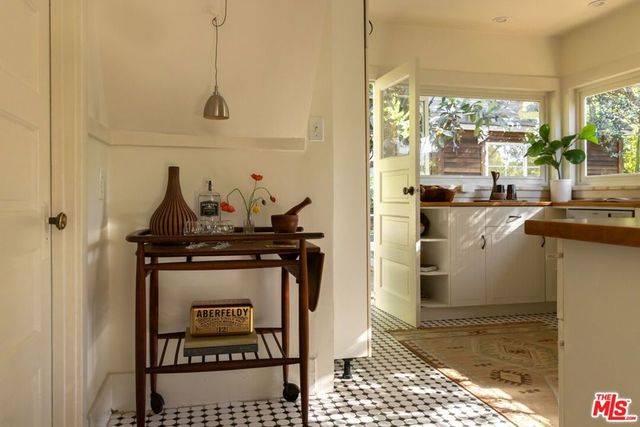 1706 Morton Avenue, Los Angeles, CA 90026