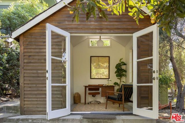 1706 Morton Avenue, Los Angeles, CA 90026