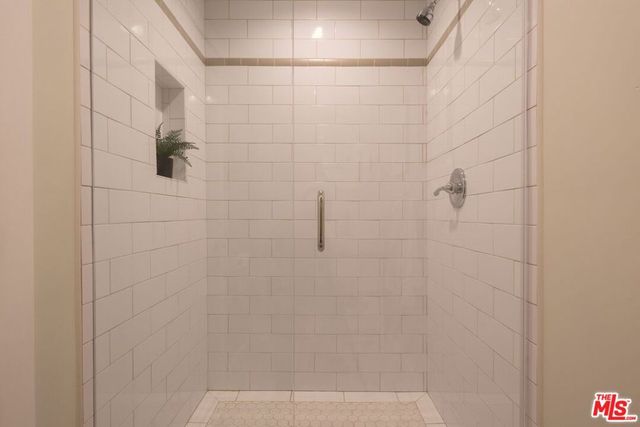 1706 Morton Avenue, Los Angeles, CA 90026