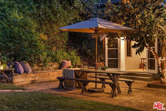 1706 Morton Avenue, Los Angeles, CA 90026