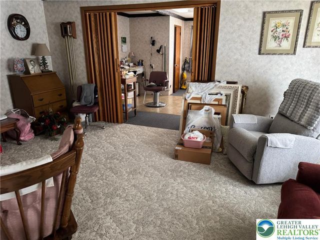 137 North 3rd Street, Lehighton Boro, PA 18235