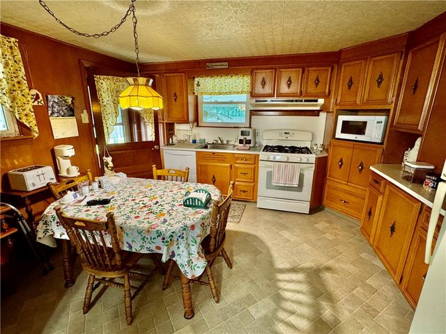 137 North 3rd Street, Lehighton Boro, PA 18235