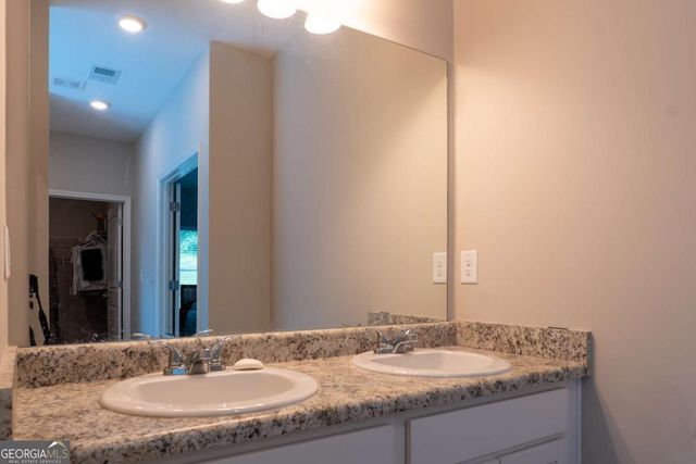 46 Roundabout Lane NW, Adairsville, GA 30103
