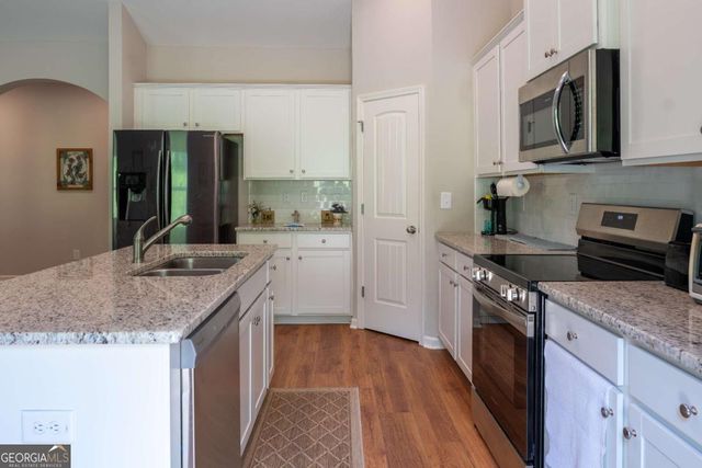 46 Roundabout Lane NW, Adairsville, GA 30103