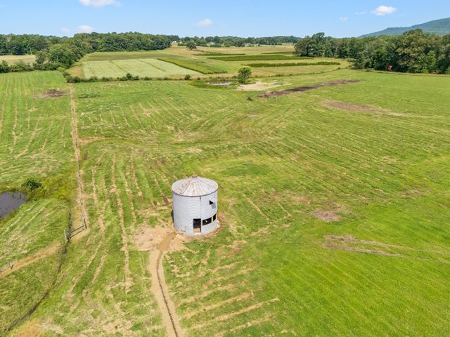 4791 Short Mountain Rd, Woodbury, TN 37190