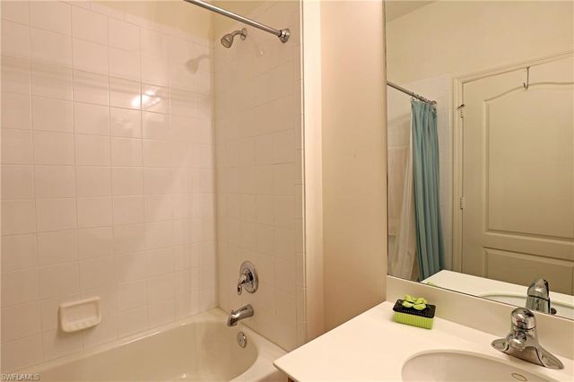 13225 Silver Thorn LOOP # 304, North Fort Myers, FL 33903