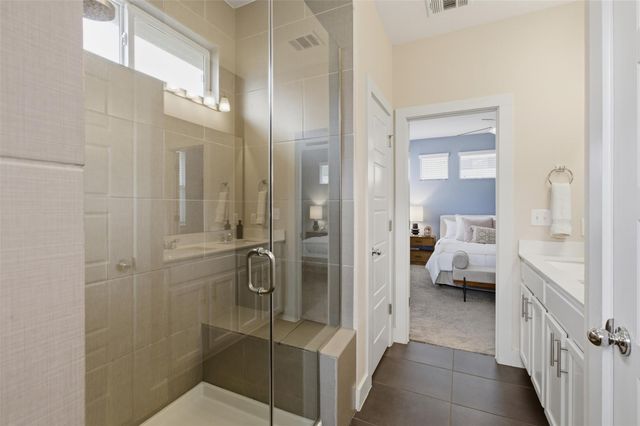 7107 Mowbray ST 44, Austin, TX 78741