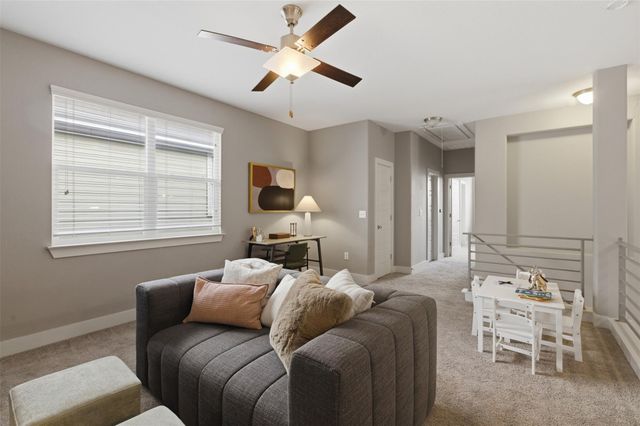 7107 Mowbray ST 44, Austin, TX 78741