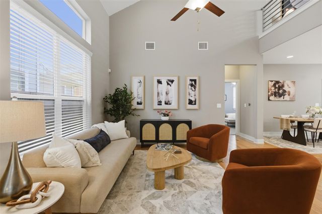 7107 Mowbray ST 44, Austin, TX 78741