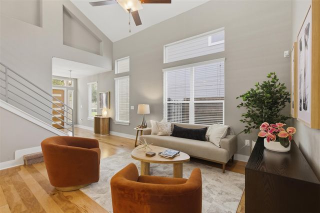 7107 Mowbray ST 44, Austin, TX 78741