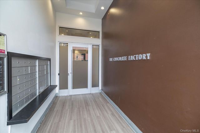 689 Myrtle Avenue 3D, Brooklyn, NY 11205